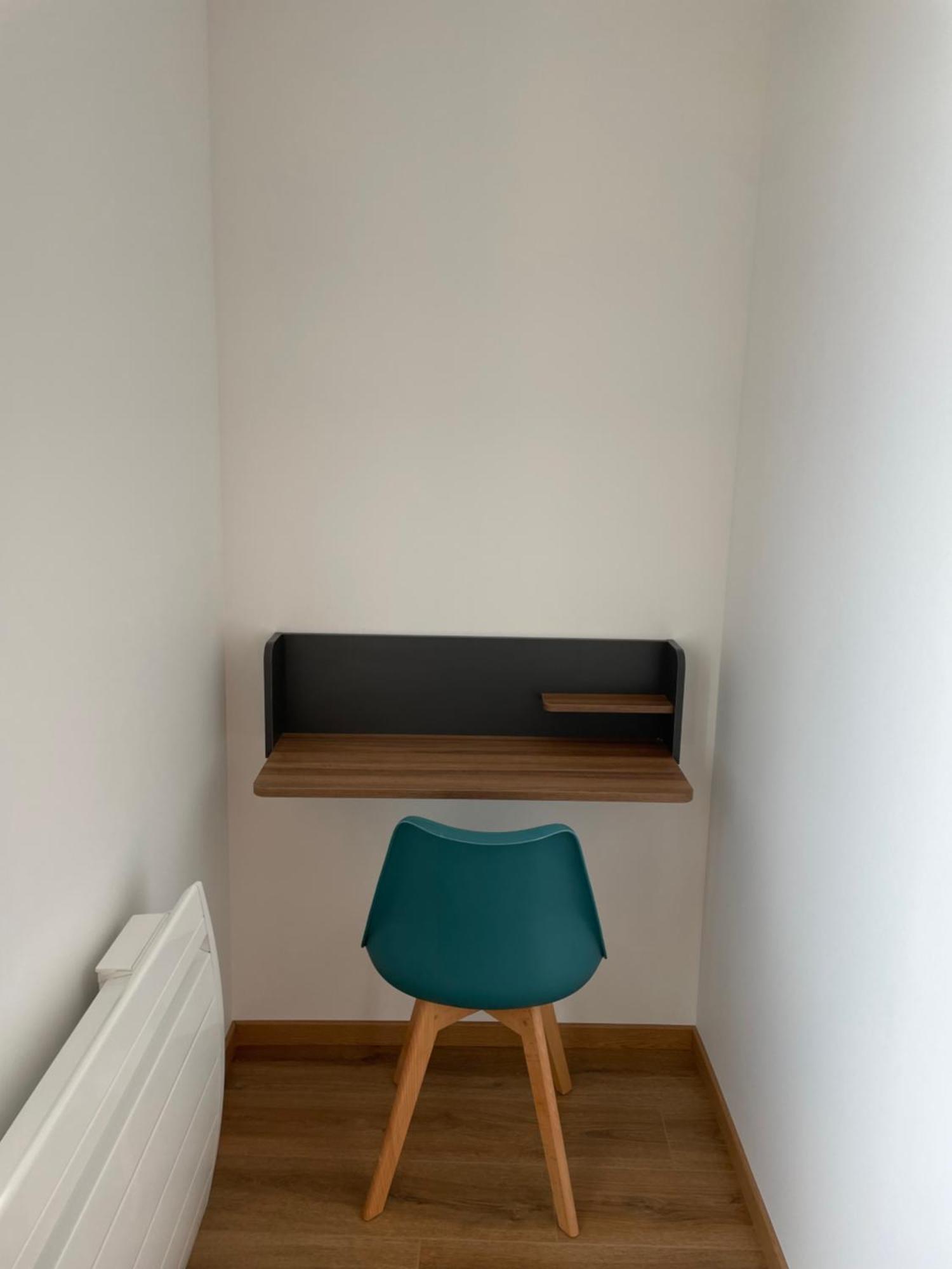 Studio Avec Wc Et Sdb Prives Dans Grande Maison A Cote Du Campus Artem - Thermal Et Parc Des Expos Vandoeuvre-lès-Nancy Buitenkant foto