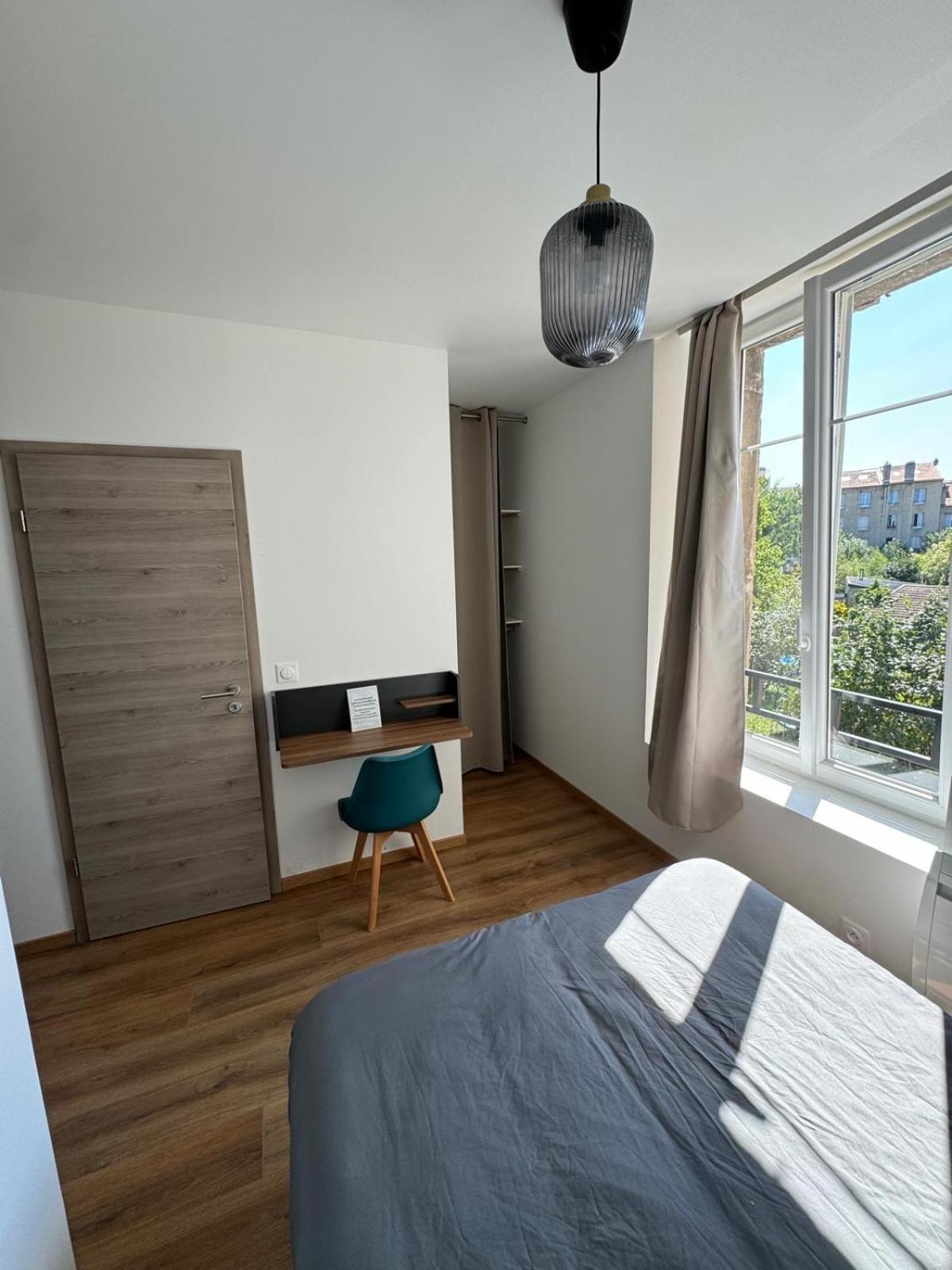 Studio Avec Wc Et Sdb Prives Dans Grande Maison A Cote Du Campus Artem - Thermal Et Parc Des Expos Vandoeuvre-lès-Nancy Buitenkant foto